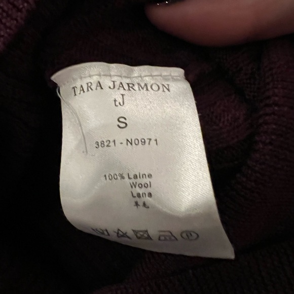 Tara Jarmon gorgeous knit sweater - Picture 3 of 8